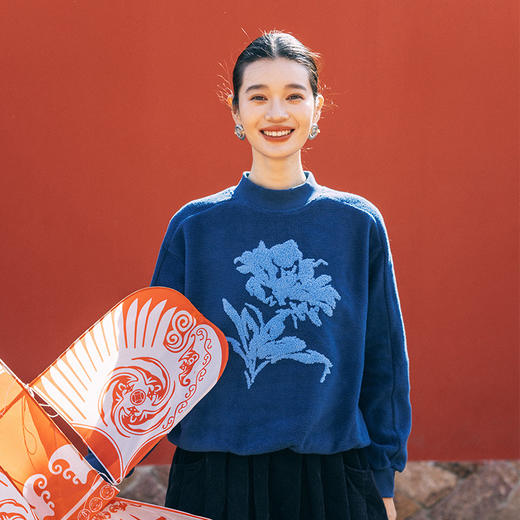 绽放旅行女装065朵/年服系列凤凰花毛巾棉摇粒绒加绒保暖套头卫衣 商品图0