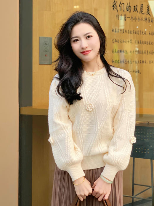 【百图lulu定制】【玫瑰毛衣】立体玫瑰花 灯笼袖 软软糯糯 毛衣 商品图4