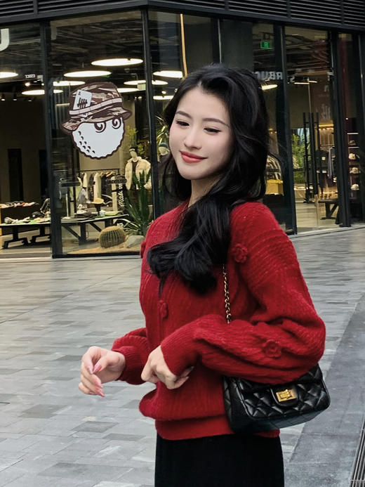 【百图lulu定制】【玫瑰毛衣】立体玫瑰花 灯笼袖 软软糯糯 毛衣 商品图1