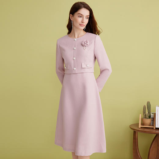 EITIE爱特爱气质优雅小香风粉色收腰假两件a字连衣裙2025春季新款A2507521 商品图2