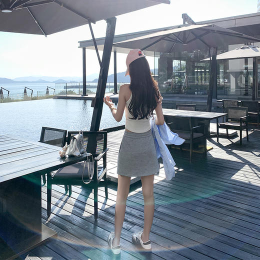 <曾小咸推荐>休闲百搭蕾丝系带高腰灰色短裙 商品图3