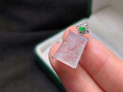 无事牌翡翠吊坠 商品图1