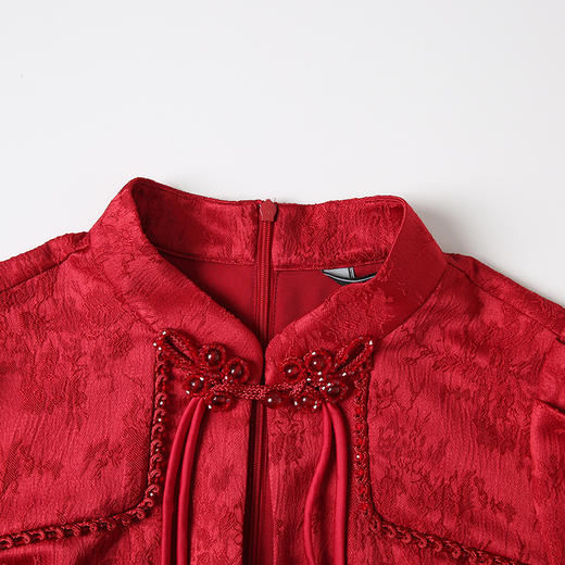 EITIE爱特爱气质新中式立领盘扣修身显瘦礼服连衣裙2025春季新款8177801 商品图2