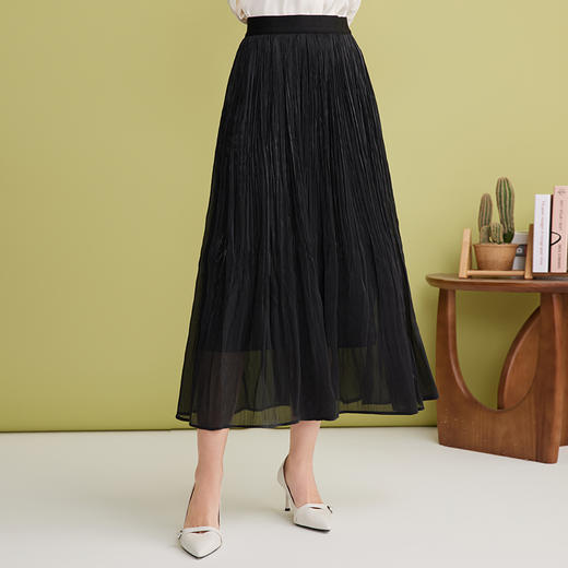 EITIE爱特爱不规则褶皱高腰a字显瘦黑色飘逸及踝半身裙2025春新款A2506509 商品图2