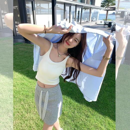 <曾小咸推荐>休闲百搭蕾丝系带高腰灰色短裙 商品图1