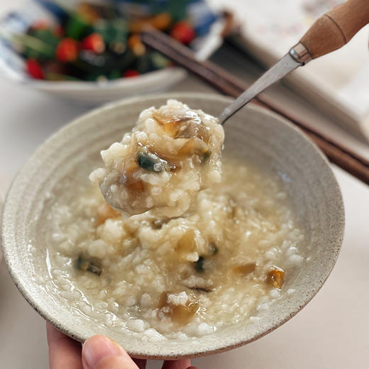 【松花蛋/皮蛋9.9元福利价！2份包邮】6枚装，鲜嫩可口，一口可爆溏心，可以直接吃，也可拌凉菜、煮粥喝~ 商品图6