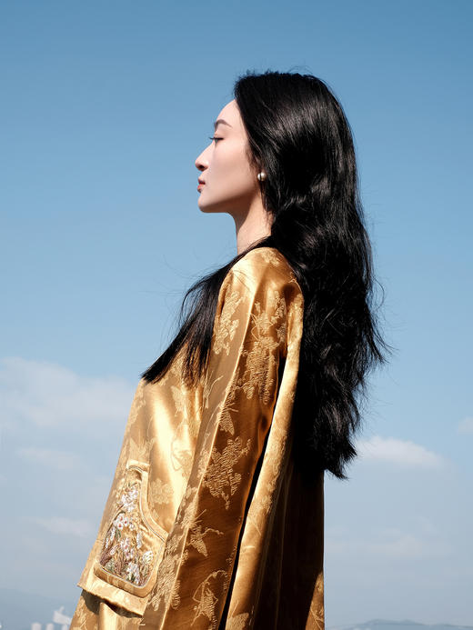 东方境X郭培|彩缎刺绣新中式长衫 商品图8