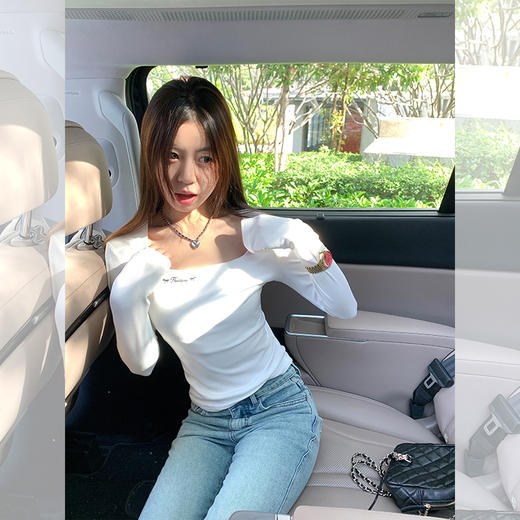 【99元任选2件】现货秒杀！卖完不补 ！微信补 ！微信粉丝打折价！！方领修身打底衫 商品图3