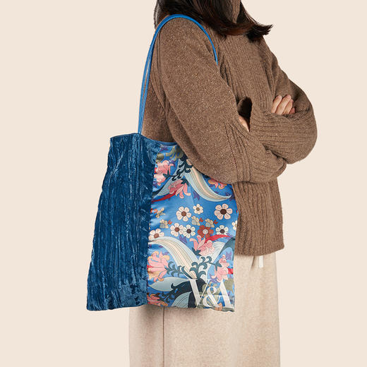 V&A博物馆 工艺美术大师系列 百合 茛苕 单肩包 商品图1