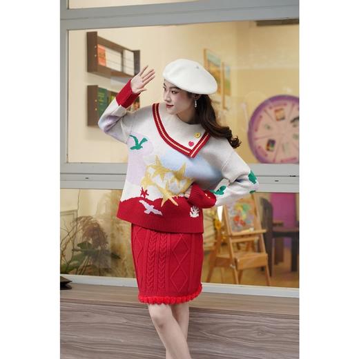 两三事 红樱星辰2024冬季新款复古星星图案毛织两件套女时尚套装 商品图2