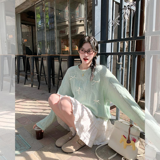 <曾小咸推荐>宽松套头蝴蝶结设计浅绿色针织衫 商品图2