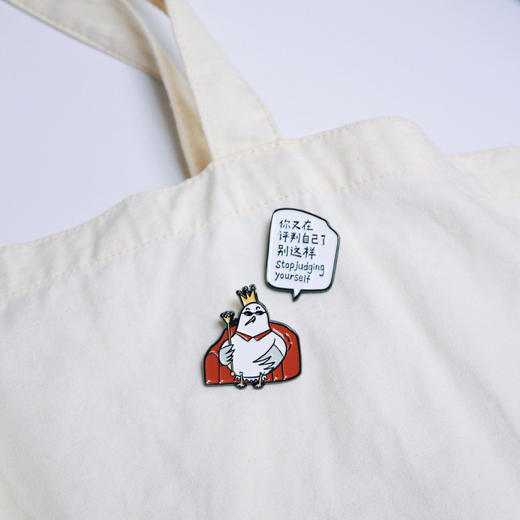 一周文案原创正版 欧皇好运金属徽章 鸥皇驾到好运降临 商品图3