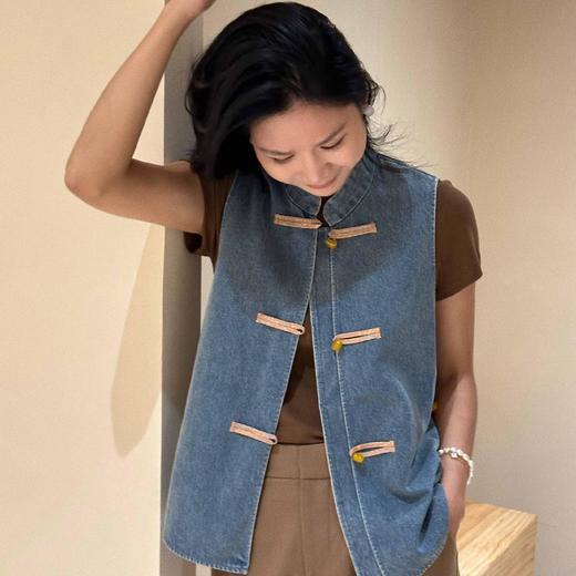顺丰包邮20930洛诗琳新中式国风盘扣撞色天丝棉牛仔马甲538 商品图0