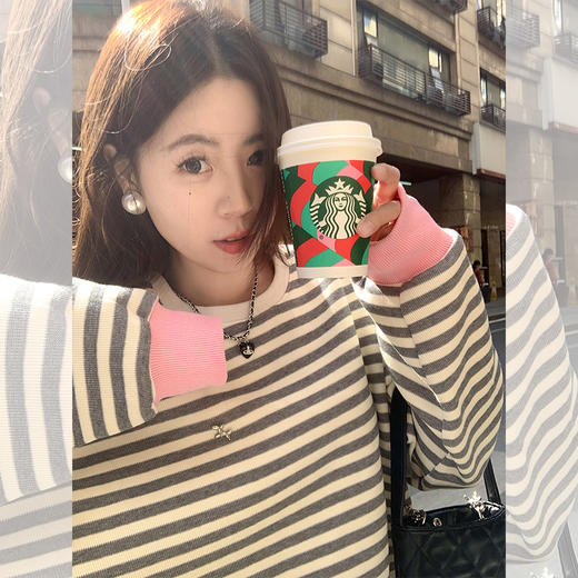 <曾小咸推荐>设计感慵懒粉色袖口灰杏条纹卫衣 商品图3