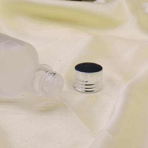 上海女人夜来香莹润雅致爽肤水120ml 商品图3