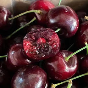 【分仓直发包邮】智利进口车厘子 （主要发桑缇娜）XL（果径约24-26mm 一斤约50个）2斤（净重1.8左右）