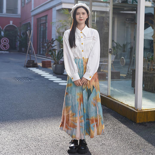 两三事梵高文艺 炽葵绮绘 2025春季新款复古向日葵印花高腰半身裙 商品图4