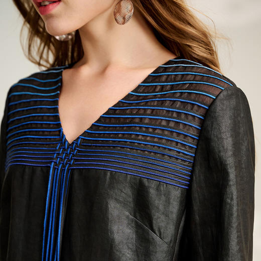 TANGY Collection/2025天意精品春季新品中国风女士莨绸连衣裙 商品图3