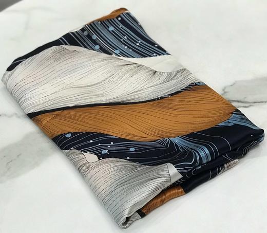 优品堂【繁花似锦】桑蚕丝110*110方巾 商品图0