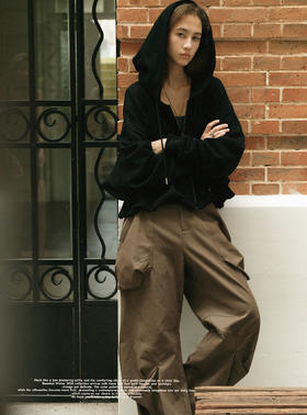 [特价]磨毛水洗轻加绒 重工捏褶戴帽卫衣 100%棉 黑色/奶油色