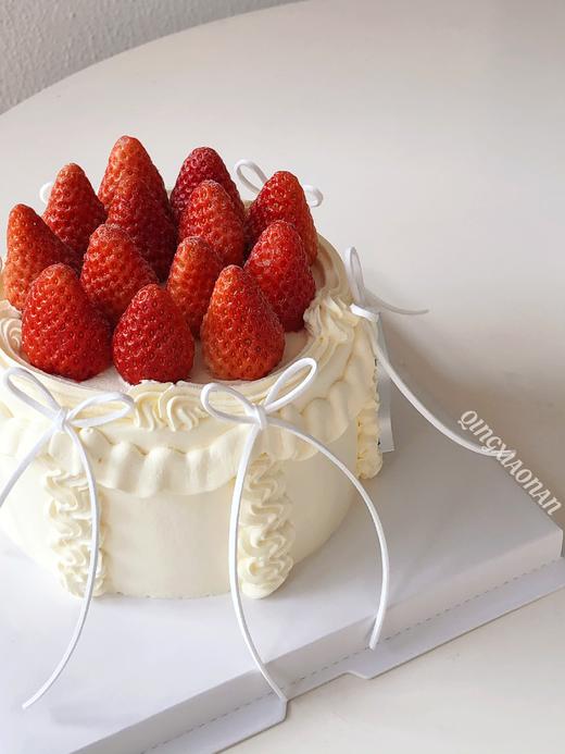 【草莓季】人见人爱的绝美草莓季 table cake 商品图0