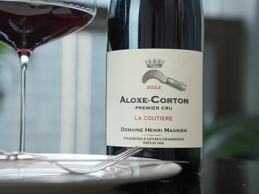 2022年法国勃艮第小镰刀酒庄哥特尔阿洛斯科通一级园黑皮诺干红 商品图6