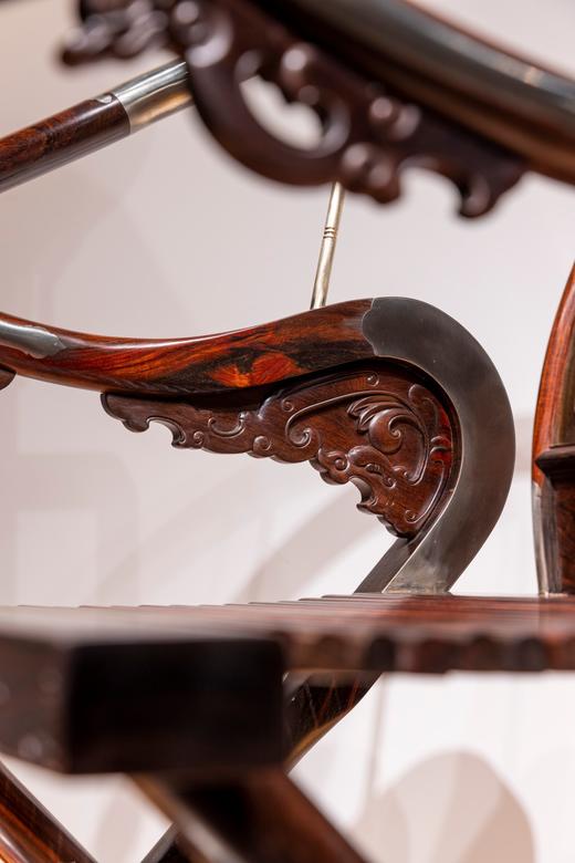 红桥红  家具严选  大红酸枝（交趾黄檀）【木面 王款 麒麟纹交椅】 商品图5