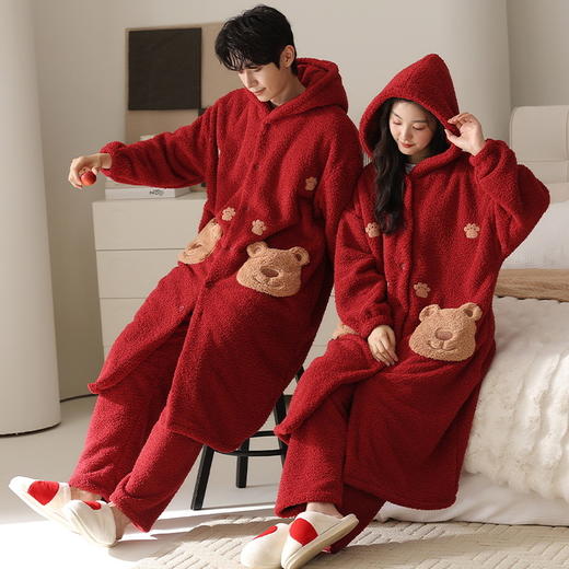 冬季情侣连帽睡袍套装 甜美可爱男女款珊瑚绒家居服保暖睡衣套装 商品图0