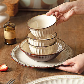 摩登主妇 浮雕餐具汤碗家用新款高颜值盘子饭碗碟法式陶瓷碗具餐盘