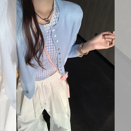 <曾小咸推荐>蓝色格子背心白色半裙蓝色开衫 商品图0