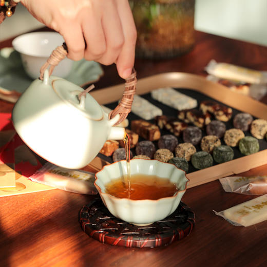 生喜乐六时吉祥礼盒  茶食点心300g   0添加 0香精 0色素 商品图1