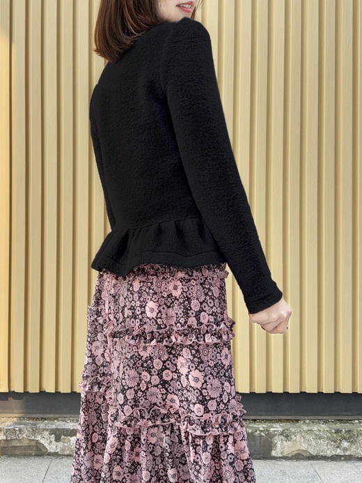 TYNVIE 羊毛荷叶边珍珠扣外套 - 黑色 商品图6