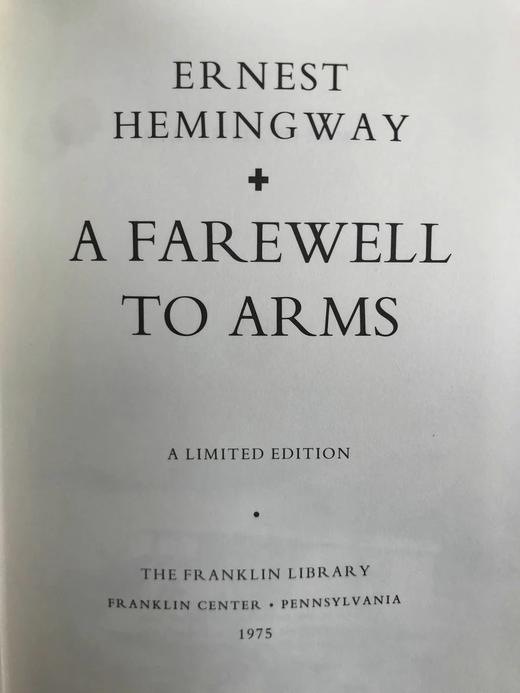 限量版！海明威《永别了武器》 配插图 豪华皮装18开 商品图2