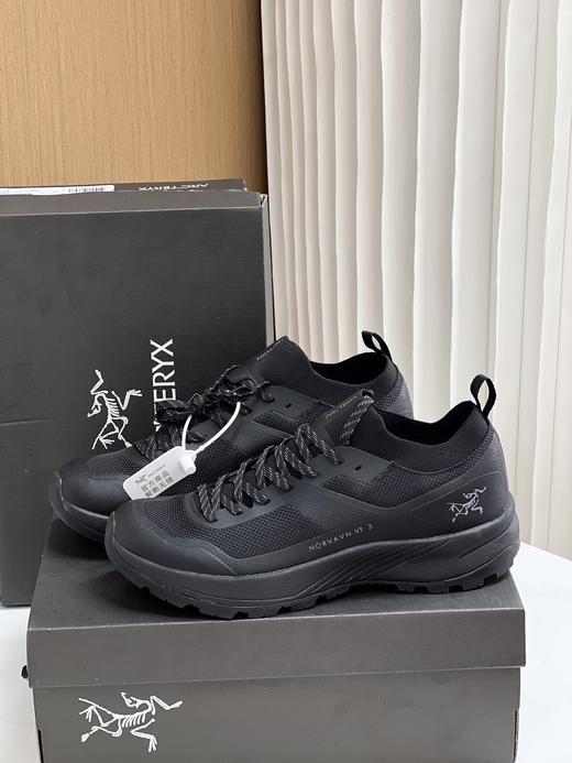 点此购买 始祖鸟VERTEX GTX GORE-TEX男士越野徒步功能鞋 98 307671 商品图3