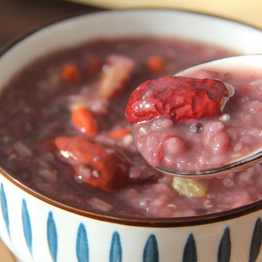 万亩丰耕腊八粥 390g*2瓶+80g辅料包 大米 黑米 糯米 红豆 薏仁米 燕麦 红皮花生 藜麦米 商品图0