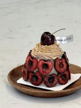 爆满车厘子小蛋糕