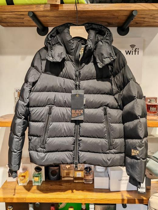 现货 国内羽绒服的天花板..高梵黑金线下专柜款90鹅绒羽绒服..专柜2399元在售. 商品图0