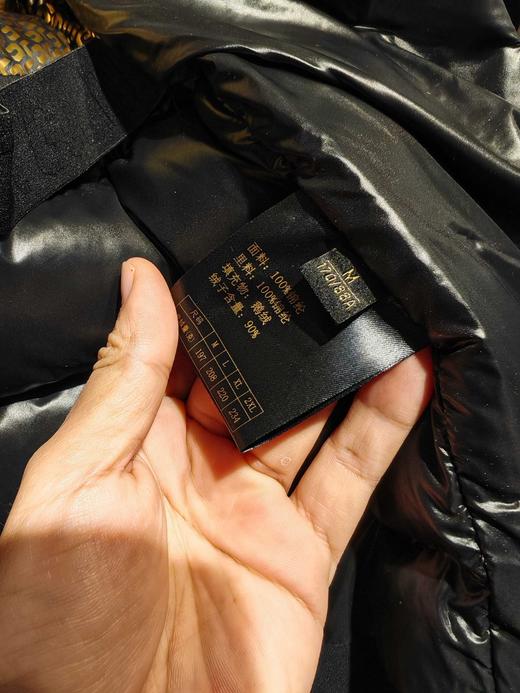 现货 国内羽绒服的天花板..高梵黑金线下专柜款90鹅绒羽绒服..专柜2399元在售. 商品图6