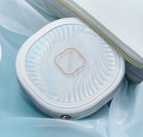 花西子 玉女桃花蚕丝蜜粉饼 02轻雾纱 7g