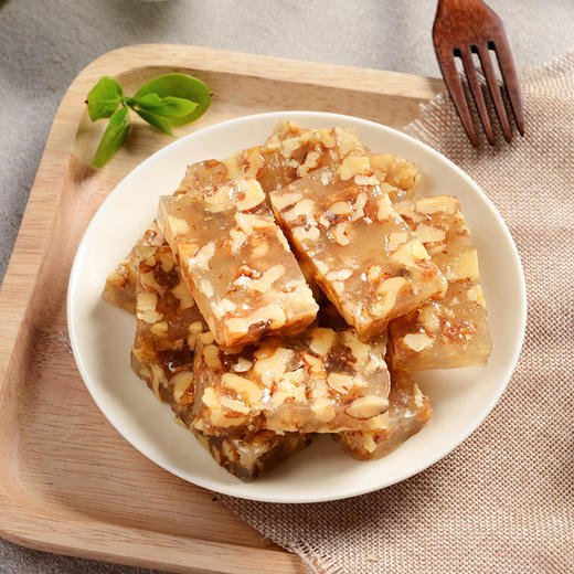 【黄老五 年货大礼包】黄老五咕呱大礼包14袋1113g家庭量贩装，黄老五锦瑟酥年1318g礼盒-11袋 商品图5