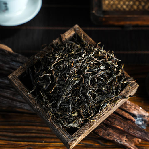 【昔归忙麓山】特殊的年份+独特的地块 难再有超级推荐 2020年春茶临沧昔归忙麓山普洱茶生茶散茶木箱装250g 商品图3