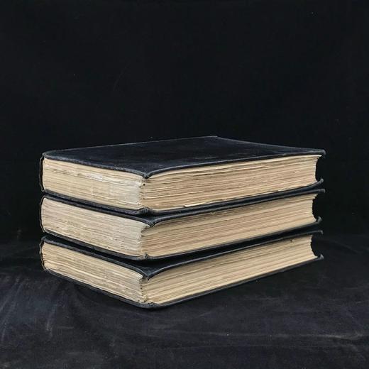 含藏书票！1938年 肯尼亚殖民地与乌干达保护国鸟类图鉴（全3卷）  24幅彩色241幅黑白插图 漆布精装16开 商品图1