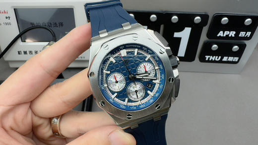 APF V2版AP爱彼皇家橡树离岸型复刻手表一比一手表N厂C厂ZF厂VS厂AR厂BBR厂PPF厂AZ厂JF厂MKS厂TW厂EW厂AF厂V6厂OR厂OM厂3K厂XF厂CLEAN厂NOOB厂手表测评  商品图4