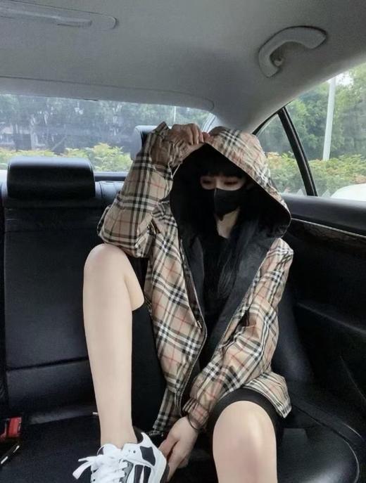 宝家 格纹双面夹克 商品图6