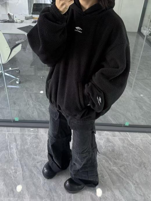 B家斜M泰迪连帽卫衣 商品图3