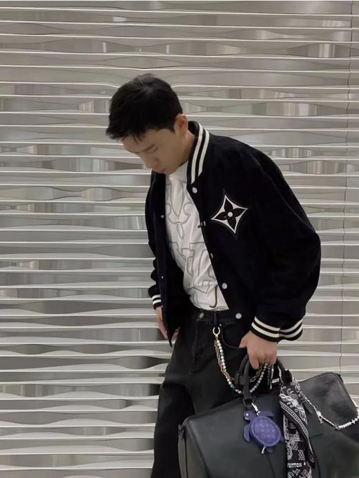 驴家24ss新款飞行员夹克外套，定制绒面皮革棒球服男女同款（UY*DY） 商品图10