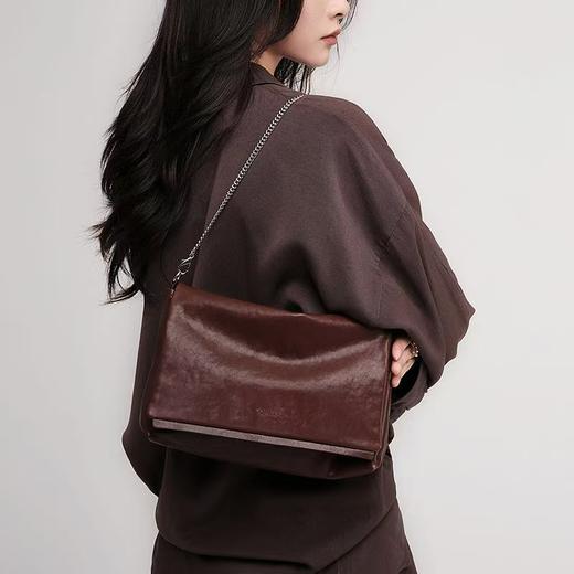 COMICO/高美高小众链条单肩斜挎信封包牛皮大容量腋下通勤邮差包 商品图1