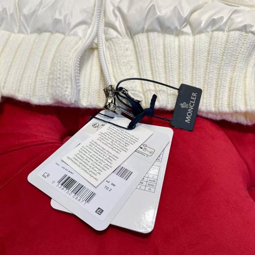 蒙口特级羽绒️Moncler Cardigan 女士羽绒加衬羊毛开衫.刺绣logo后背设计.爆款奶油大泡芙.白雪公主 商品图6