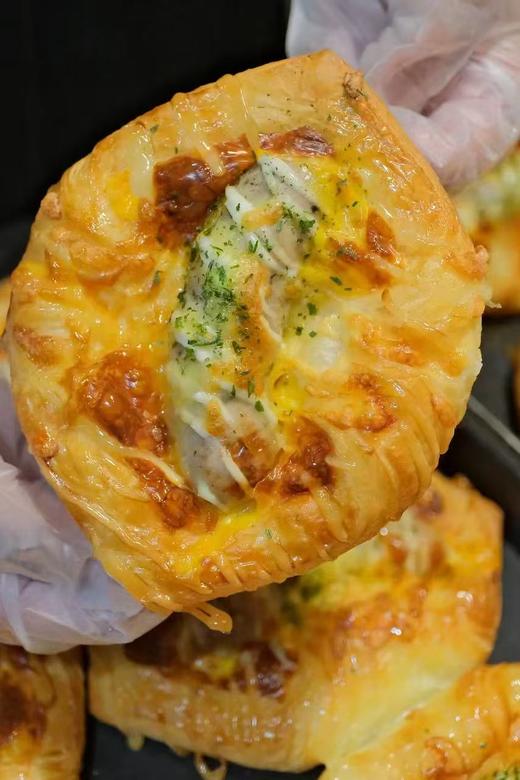 现烤面包—罗勒芝士 商品图0