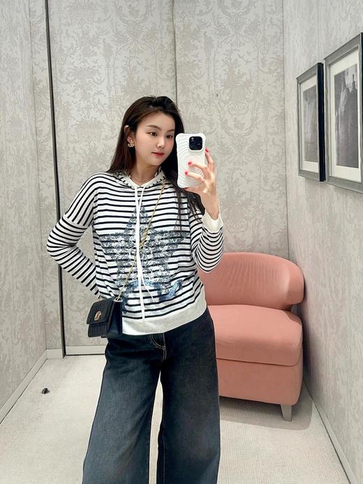 D家 25Ss早春新款五角星字母印花连帽针织衫（UY*DQJB） 商品图4